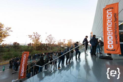 CODEMOTION MADRID Day1 Kinepolis Entrance3 (1)